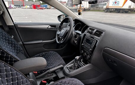 Volkswagen Jetta VI, 2016 год, 1 250 000 рублей, 9 фотография