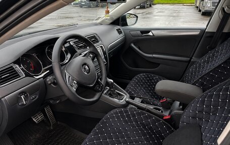 Volkswagen Jetta VI, 2016 год, 1 250 000 рублей, 12 фотография