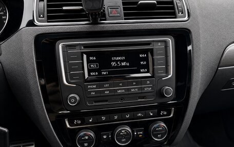 Volkswagen Jetta VI, 2016 год, 1 250 000 рублей, 18 фотография