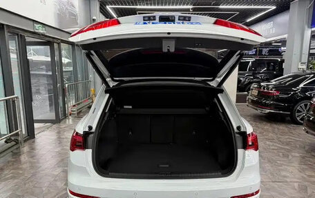 Audi Q3, 2022 год, 2 550 000 рублей, 6 фотография