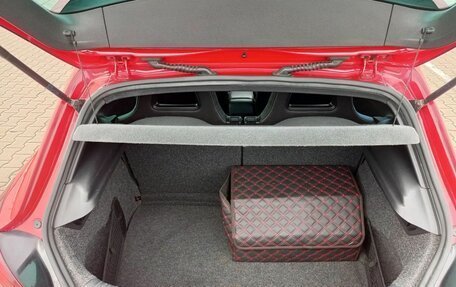 Volkswagen Scirocco III рестайлинг, 2009 год, 1 200 000 рублей, 17 фотография