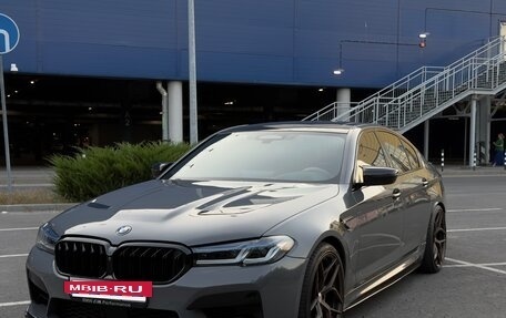 BMW 5 серия, 2021 год, 5 100 000 рублей, 3 фотография