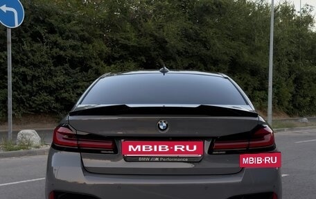 BMW 5 серия, 2021 год, 5 100 000 рублей, 5 фотография