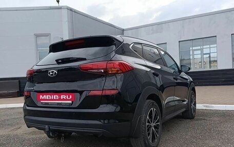 Hyundai Tucson III, 2019 год, 2 500 000 рублей, 6 фотография