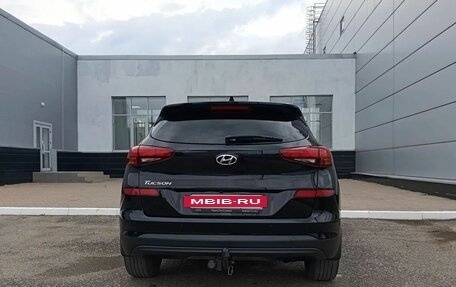 Hyundai Tucson III, 2019 год, 2 500 000 рублей, 4 фотография