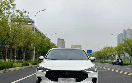 Ford Focus IV, 2023 год, 1 580 000 рублей, 3 фотография