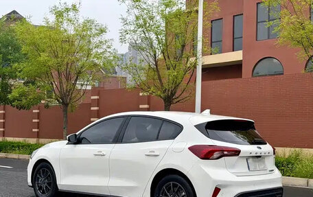Ford Focus IV, 2023 год, 1 580 000 рублей, 5 фотография