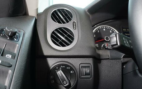 Volkswagen Tiguan I, 2012 год, 1 138 000 рублей, 19 фотография