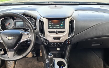 Chevrolet Cruze II, 2016 год, 774 500 рублей, 9 фотография