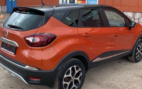 Renault Kaptur I рестайлинг, 2016 год, 1 330 000 рублей, 6 фотография