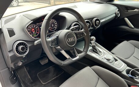 Audi TT, 2019 год, 4 490 000 рублей, 6 фотография