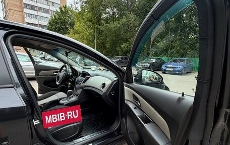 Chevrolet Cruze II, 2012 год, 700 000 рублей, 6 фотография