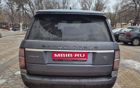 Land Rover Range Rover IV рестайлинг, 2018 год, 6 900 000 рублей, 3 фотография