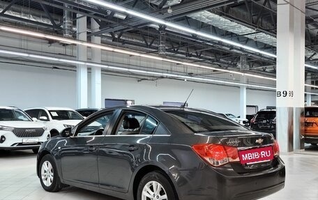 Chevrolet Cruze II, 2013 год, 729 000 рублей, 4 фотография