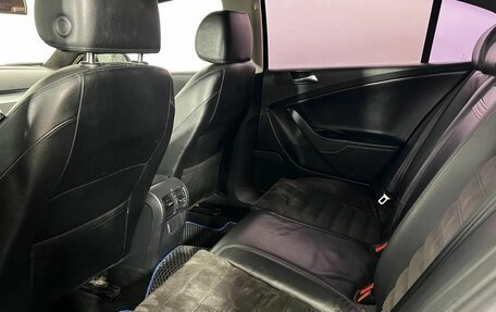 Volkswagen Passat B6, 2006 год, 550 000 рублей, 10 фотография