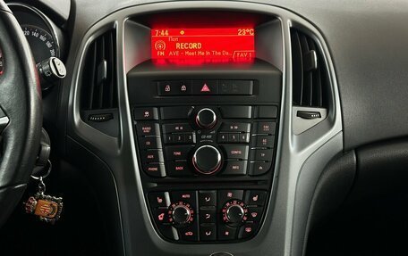 Opel Astra J, 2013 год, 715 000 рублей, 7 фотография