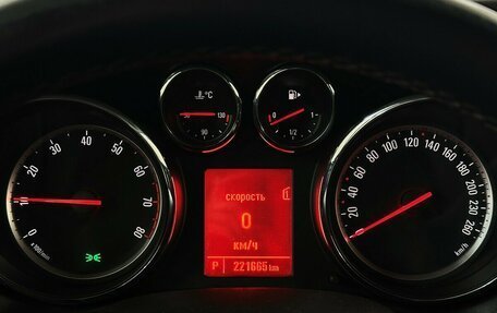 Opel Astra J, 2013 год, 715 000 рублей, 6 фотография