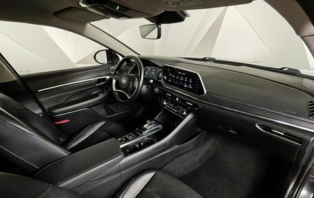 Hyundai Sonata VIII, 2021 год, 2 045 000 рублей, 13 фотография