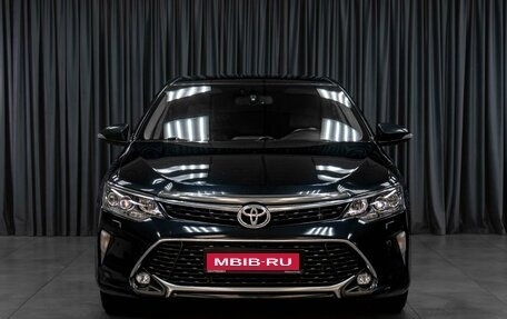 Toyota Camry, 2017 год, 2 359 000 рублей, 3 фотография
