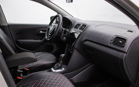 Volkswagen Polo VI (EU Market), 2013 год, 829 000 рублей, 9 фотография