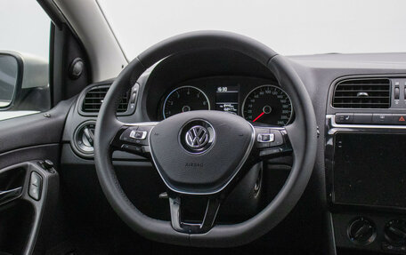 Volkswagen Polo VI (EU Market), 2013 год, 829 000 рублей, 15 фотография