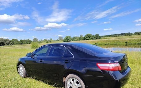 Toyota Camry, 2011 год, 1 460 000 рублей, 3 фотография