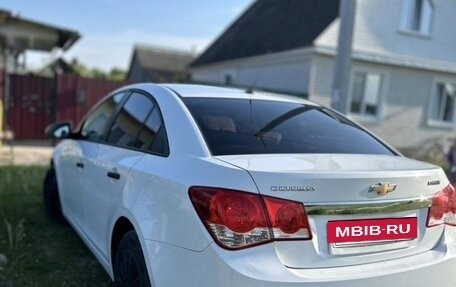 Chevrolet Cruze II, 2013 год, 690 000 рублей, 5 фотография