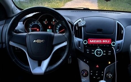 Chevrolet Cruze II, 2013 год, 690 000 рублей, 10 фотография
