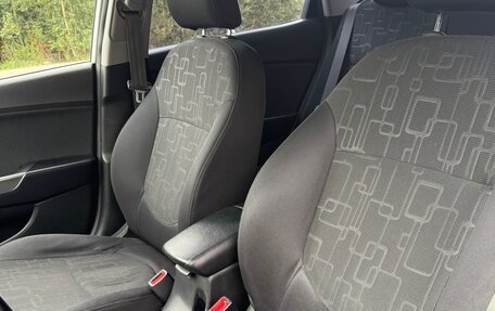 KIA Rio III рестайлинг, 2012 год, 740 000 рублей, 13 фотография