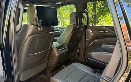 Cadillac Escalade V, 2021 год, 10 000 000 рублей, 10 фотография