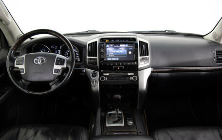 Toyota Land Cruiser 200, 2012 год, 2 899 000 рублей, 9 фотография