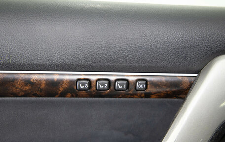 Toyota Land Cruiser 200, 2012 год, 2 899 000 рублей, 23 фотография