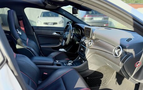 Mercedes-Benz CLA AMG, 2014 год, 2 790 000 рублей, 33 фотография