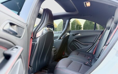 Mercedes-Benz CLA AMG, 2014 год, 2 790 000 рублей, 39 фотография