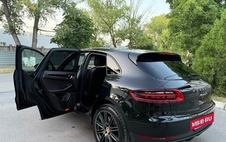 Porsche Macan I рестайлинг, 2014 год, 2 350 000 рублей, 20 фотография