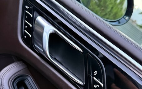 Porsche Macan I рестайлинг, 2014 год, 2 350 000 рублей, 35 фотография