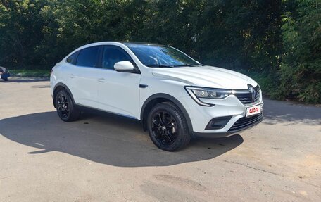 Renault Arkana I, 2022 год, 1 802 000 рублей, 2 фотография
