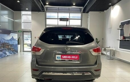 Nissan Pathfinder, 2016 год, 1 610 000 рублей, 5 фотография