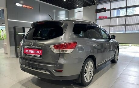 Nissan Pathfinder, 2016 год, 1 610 000 рублей, 4 фотография