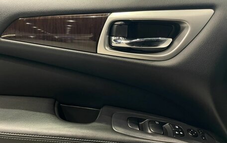 Nissan Pathfinder, 2016 год, 1 610 000 рублей, 21 фотография