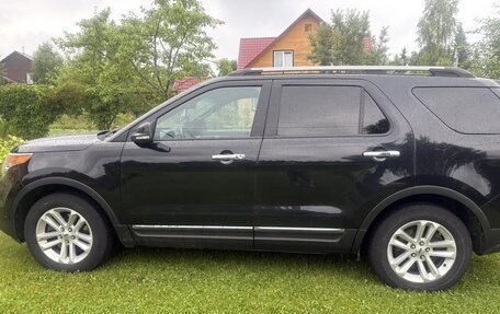 Ford Explorer VI, 2013 год, 1 950 000 рублей, 3 фотография