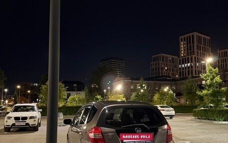 Honda Jazz II рестайлинг, 2011 год, 700 000 рублей, 4 фотография