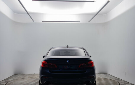BMW 5 серия, 2019 год, 4 050 000 рублей, 6 фотография