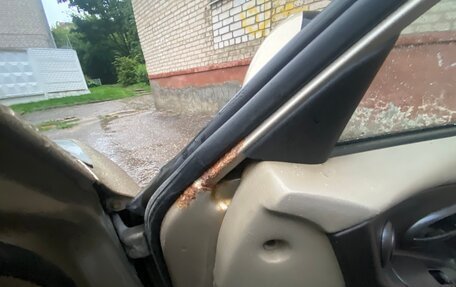 Hyundai Elantra III, 2001 год, 130 000 рублей, 16 фотография