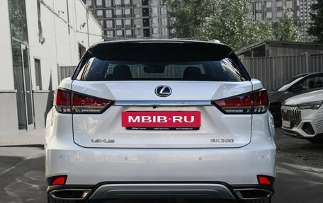 Lexus RX IV рестайлинг, 2022 год, 5 300 000 рублей, 5 фотография