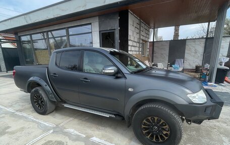 Mitsubishi L200 IV рестайлинг, 2014 год, 2 500 000 рублей, 5 фотография