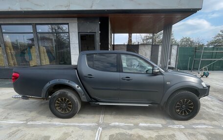 Mitsubishi L200 IV рестайлинг, 2014 год, 2 500 000 рублей, 4 фотография