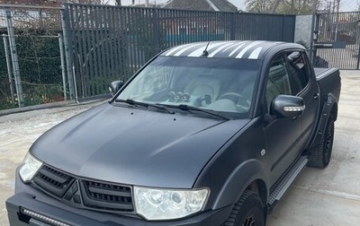 Mitsubishi L200 IV рестайлинг, 2014 год, 2 500 000 рублей, 1 фотография