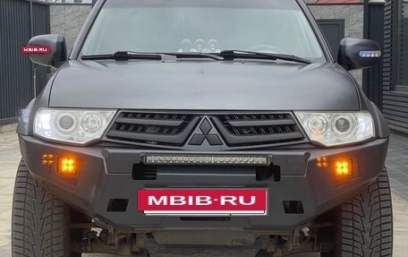 Mitsubishi L200 IV рестайлинг, 2014 год, 2 500 000 рублей, 2 фотография