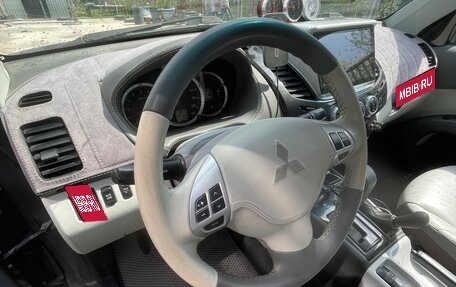 Mitsubishi L200 IV рестайлинг, 2014 год, 2 500 000 рублей, 10 фотография